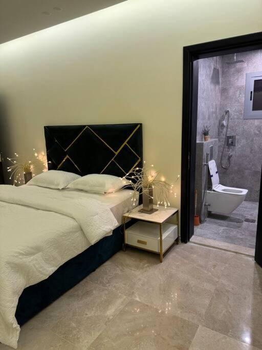 3br 5bed Luxury Apartment