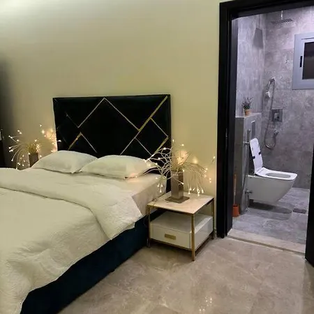 3Br 5Bed Luxury Apartment Jeddah Exterior photo